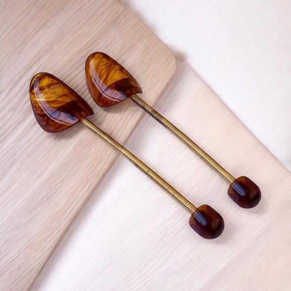 Vintage Lucite Shoe Tree Form Keeper by NICO Ovalbreit W Germany Ladies - Picture 2 of 14